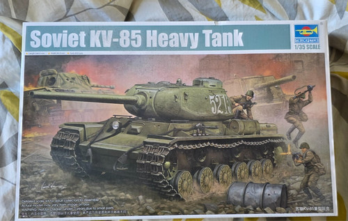 Trumpeter kv85 carro pesante - kv85,
